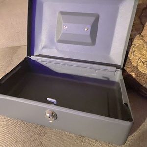 Small safe